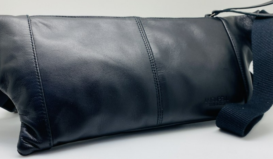RIÑONERA NEGRA BOLSO HOMBRE LUGUPELL