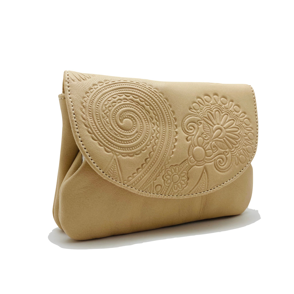N428 - 69 - CREMA MONEDERO LUGUPELL